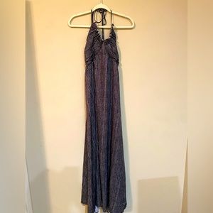 Flowing summer dress L